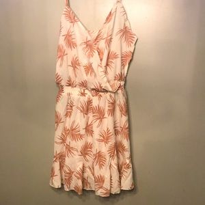 Large. Palm Leaf Elastic Waist Adjustable strap V-neck mini dress